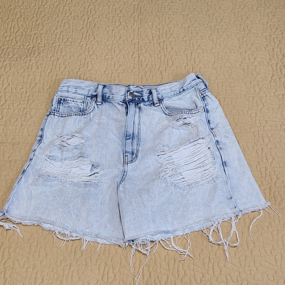 American Eagle distressed cut off shorts size 6 - Picture 1 of 6